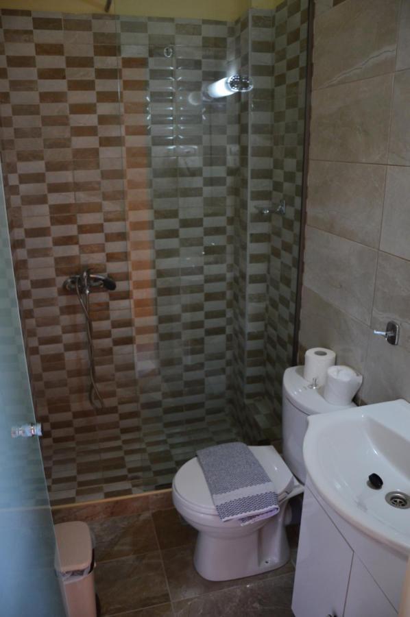 Aggelos Family Hotel モライティカ エクステリア 写真