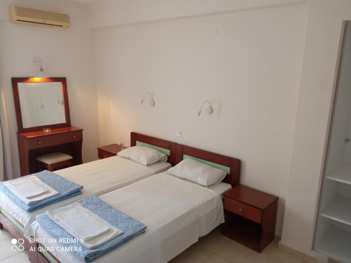Aggelos Family Hotel モライティカ エクステリア 写真