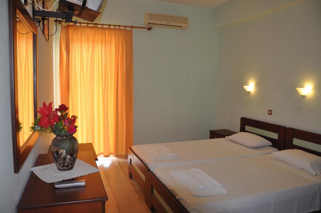 Aggelos Family Hotel モライティカ エクステリア 写真