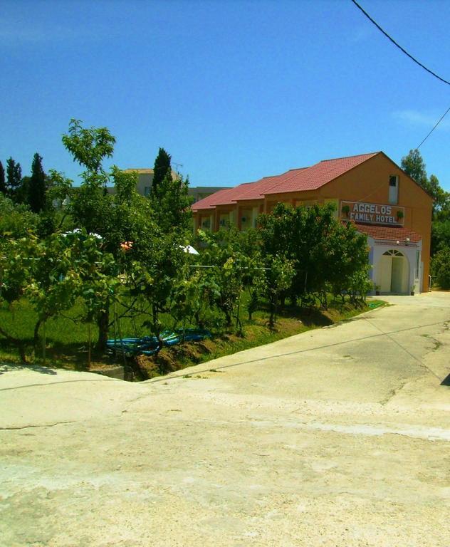 Aggelos Family Hotel モライティカ エクステリア 写真