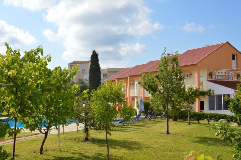 Aggelos Family Hotel モライティカ エクステリア 写真